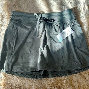 NWT large balance collection athletic skirt with shorts